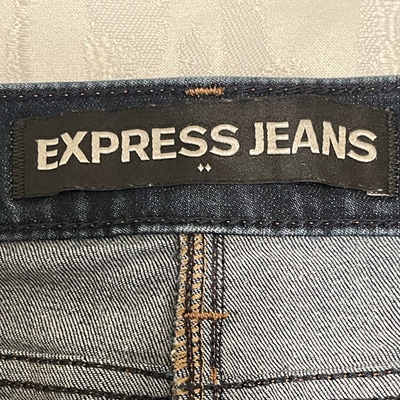 Express Jean skirt - Picture 2 of 4
